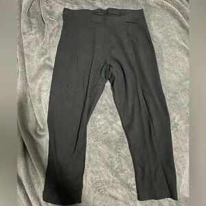 🖤 Old Navy crop leggings